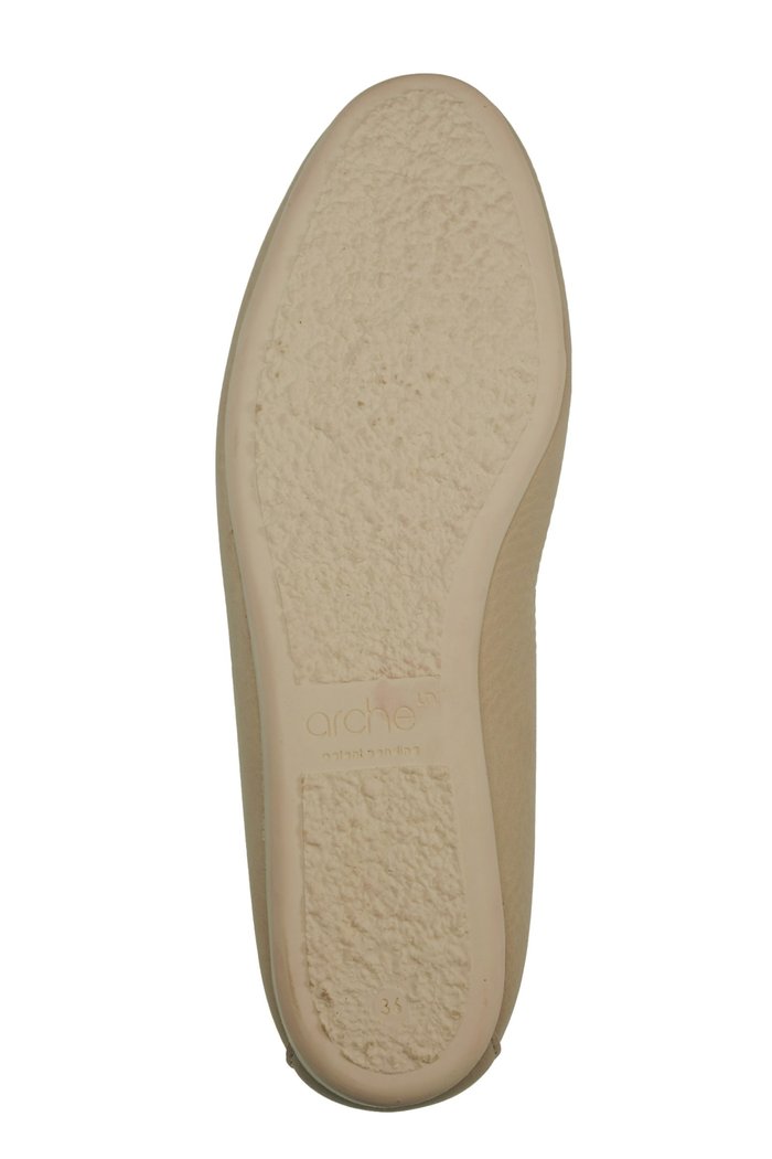 Laius Milk faience