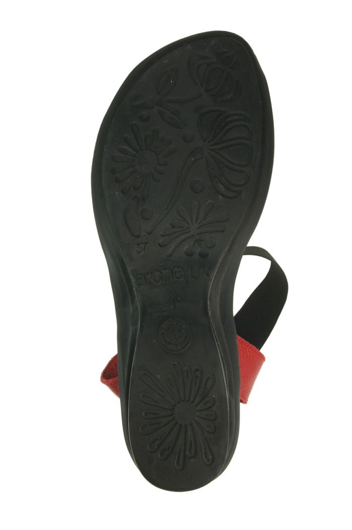 Satia Glattleder fire