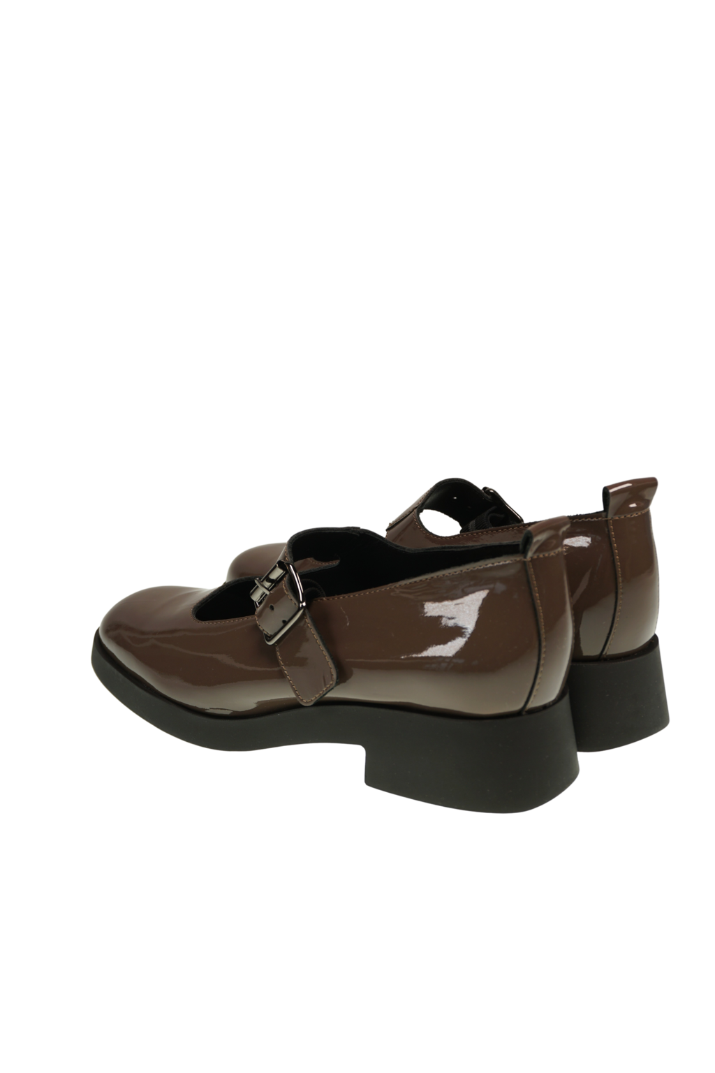 Tainaa Laekeo chestnut