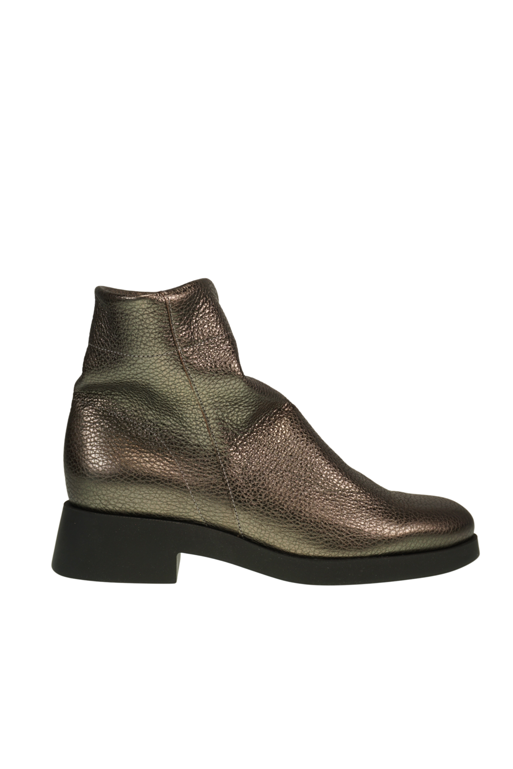 Taisha Akaru bronzo